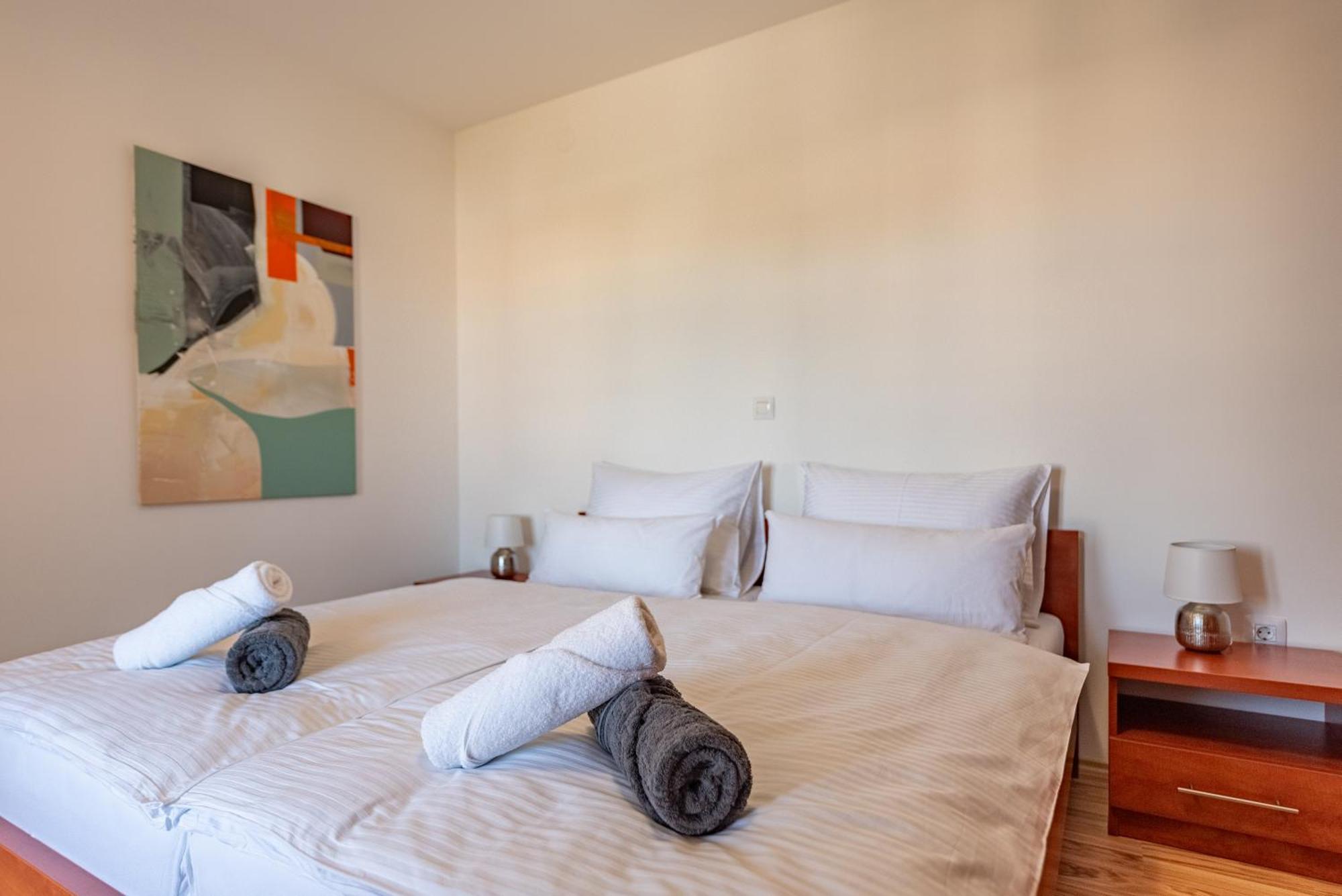 Apartments L&D Biograd Na Moru Exterior photo